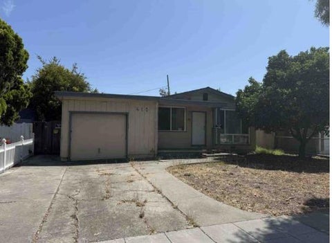 Photo of 284 Bradford Drive, Sunnyvale, CA 94089 (MLS # ML82059615)