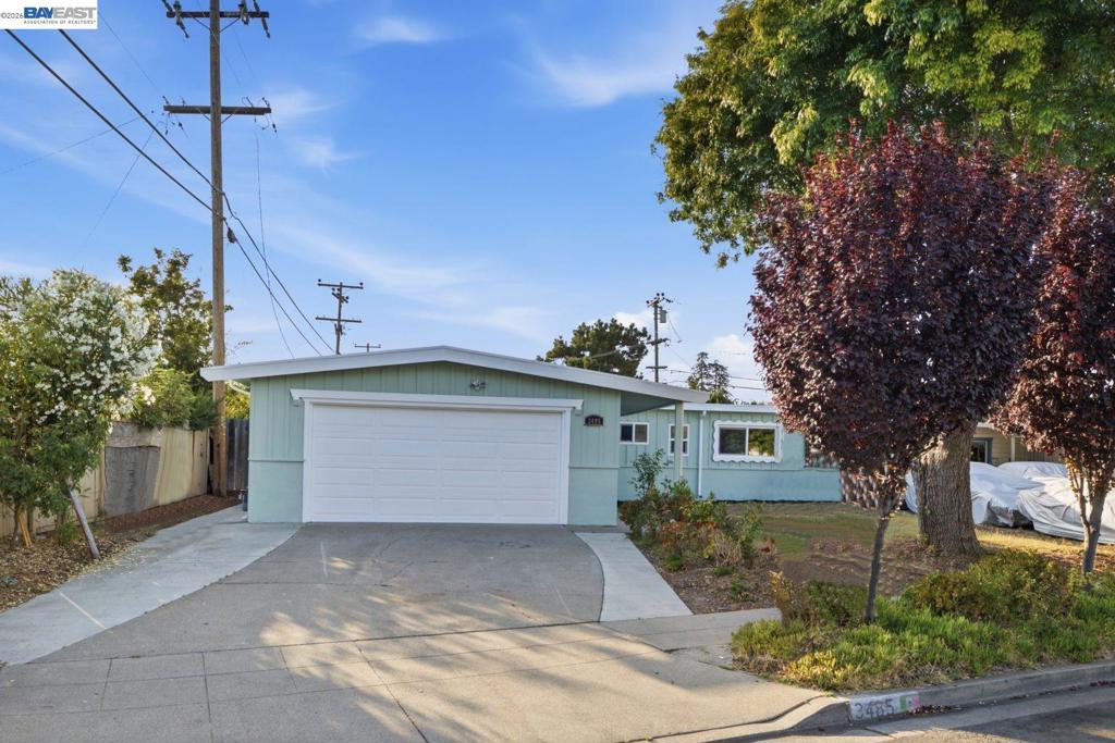 3485 Mission View Dr