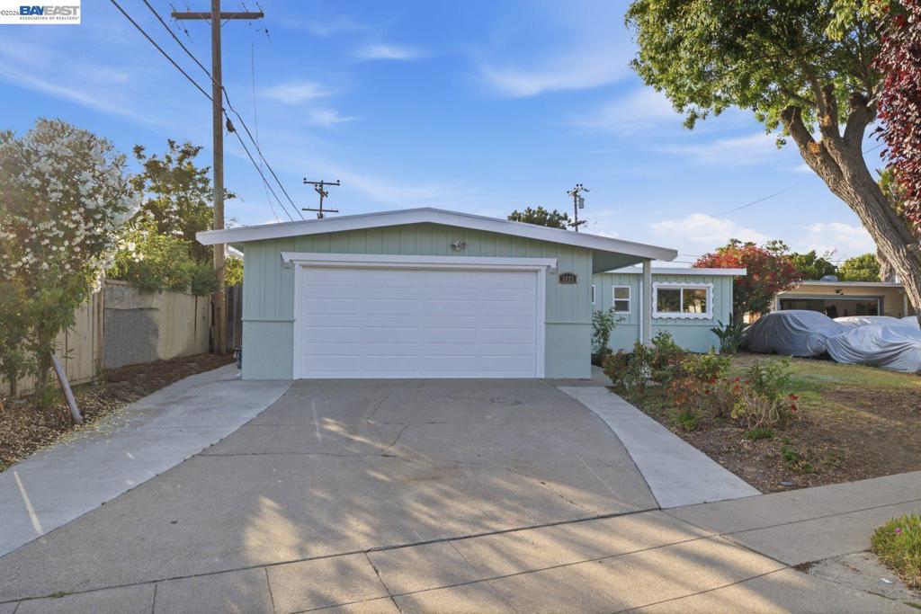 3485 Mission View Dr