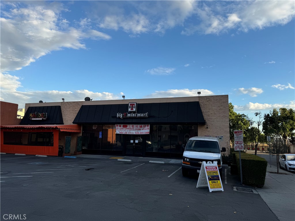 Properties 4 240 W Main Street