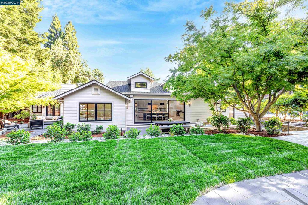 HAPPY VALLEY RD - Residential