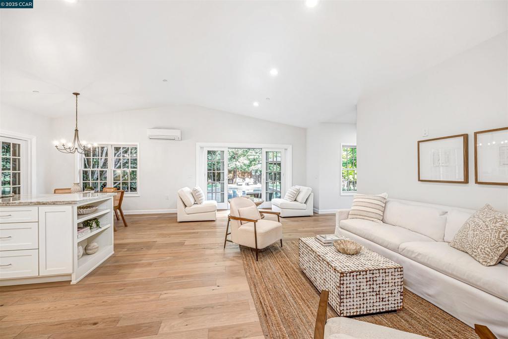 HAPPY VALLEY RD - Residential