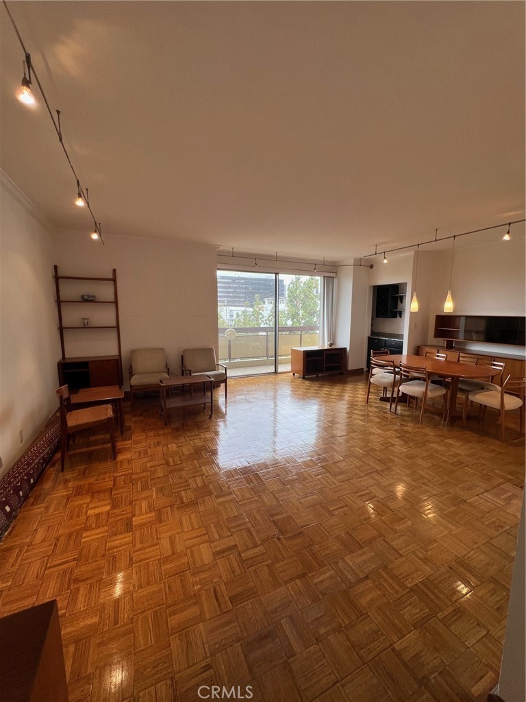 6th-Floor Condo with Panoramic Views!
Experience elevated living in the heart of Los Angeles (90048), where luxury will meet convenience. This bright and spacious 2-bedroom, 2-bath residence sits high on the 6th floor, offering unobstructed north-facing views from two private balconies—the perfect backdrop for relaxation or entertaining.
Step inside to an open-concept layout featuring a modern kitchen that flows seamlessly into the expansive living and dining areas. Two walk-in closets and generous storage ensure everything has its place.
Resort-style amenities will complete the lifestyle, with sparkling pool and spa, paddle tennis and handball courts, BBQ and picnic areas, sauna, and a fully equipped fitness center—all under construction to give the property a full renovation and upgraded remodel. Property will eventually have a fresh and inviting lifestyle into the future.
All this in a prime location just moments from Beverly Hills, West Hollywood, the Beverly Center, and Cedars-Sinai. Stroll to Trader Joe’s or enjoy some of LA’s finest dining right outside your door.
This home is vacant and move-in ready and even easier to fall in love with. Don’t miss this rare opportunity to own your own slice of LA luxury. Schedule your private tour today!