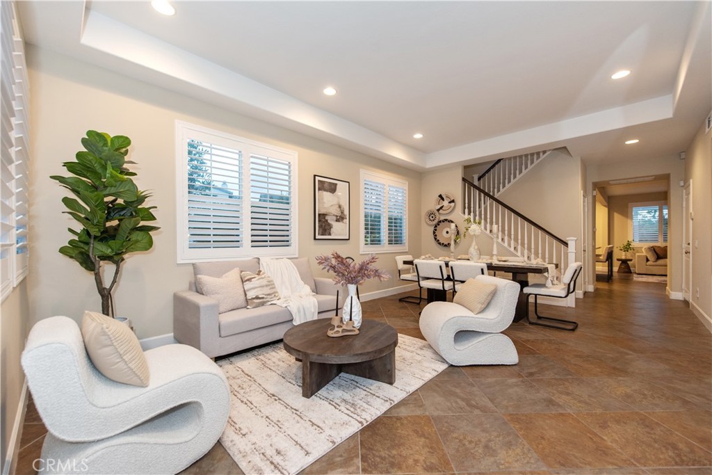 397 W Tulip Tree Avenue