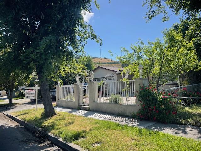 416 Harmony Lane