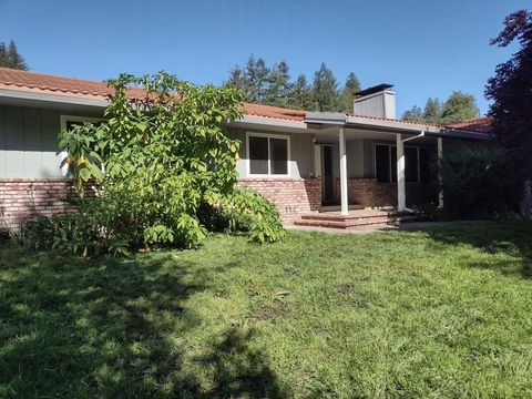 Photo of 5599 Branciforte Drive, Santa Cruz, CA 95065 (MLS # ML82041184)