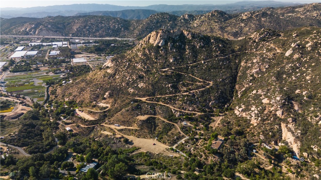 5589 Rainbow Creek Road