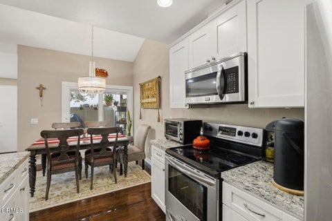 Tiny photo for 1423 Ramona Drive, Thousand Oaks, CA 91320 (MLS # V1-39407)