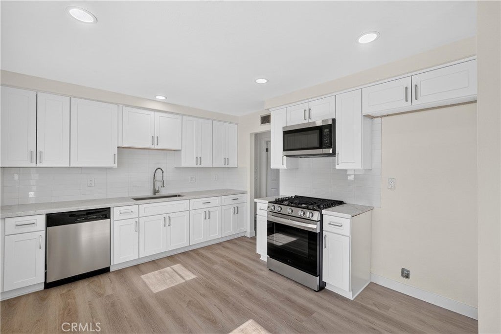 6230 Banner Court
