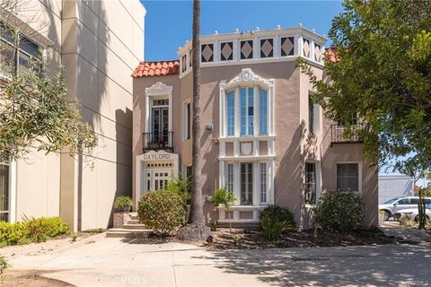 Photo of 1116 Sartori Avenue #105, Torrance, CA 90501 (MLS # SB25251645) Photo of 1116 Sartori Avenue #105, Torrance, CA 90501 (MLS # SB25251645)