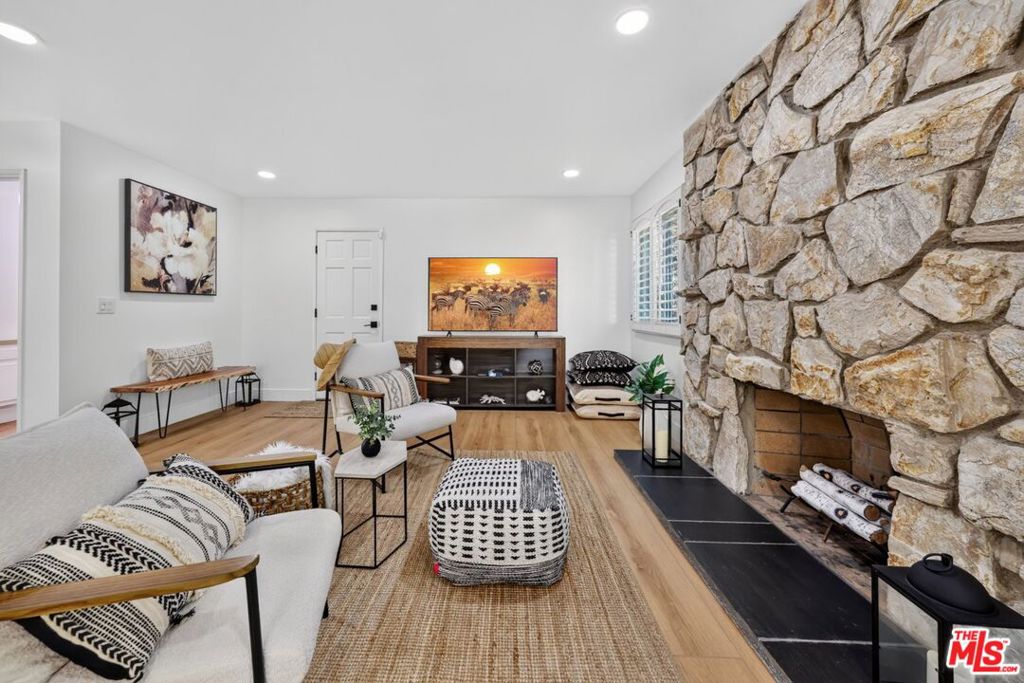 10765 Wrightwood Lane
