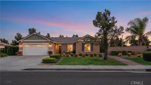 Photo of 14325 Coyote Valley ST, Eastvale, CA 92880 (MLS # IG26128287)