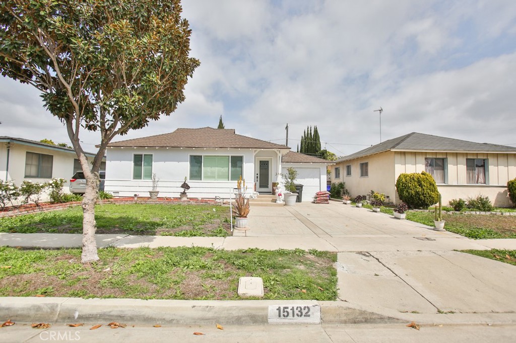 15132 Kornblum Avenue