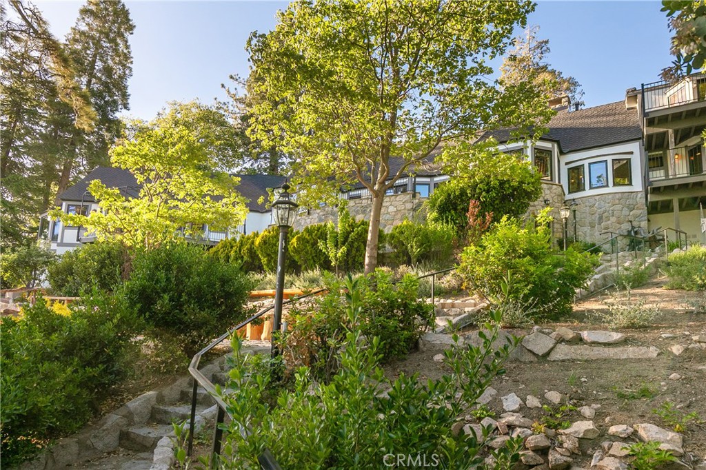 Arrowhead Woods (AWHW) - Residential