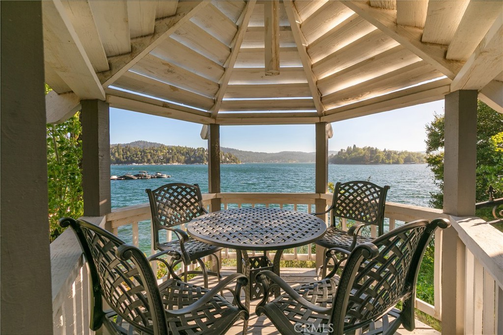 Arrowhead Woods (AWHW) - Residential