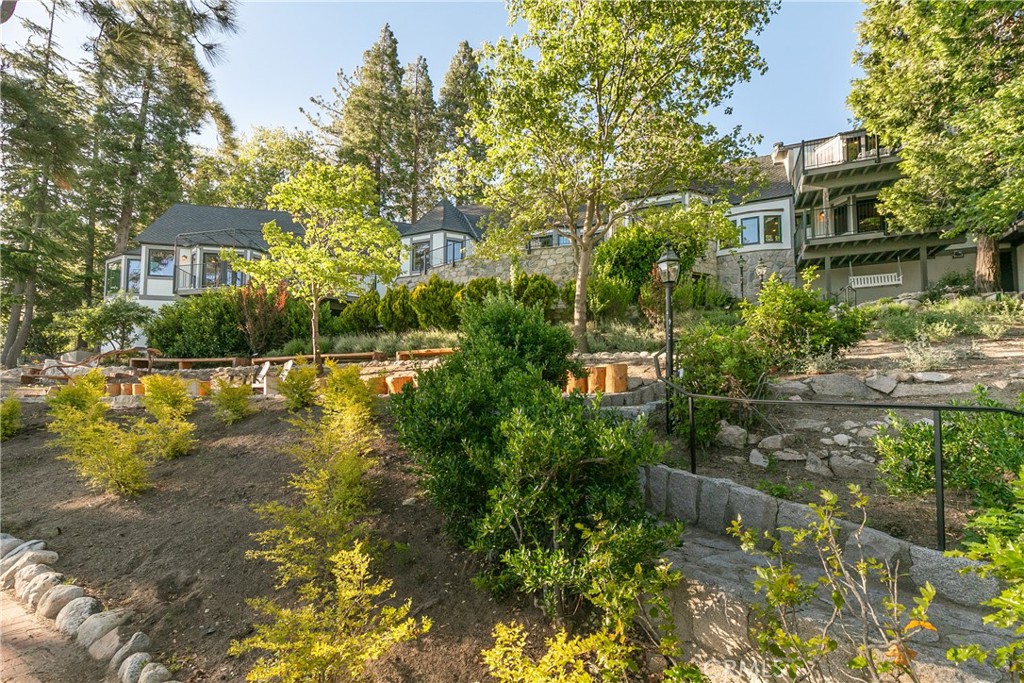 Arrowhead Woods (AWHW) - Residential