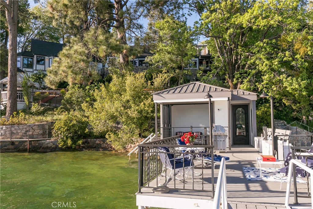 Arrowhead Woods (AWHW) - Residential