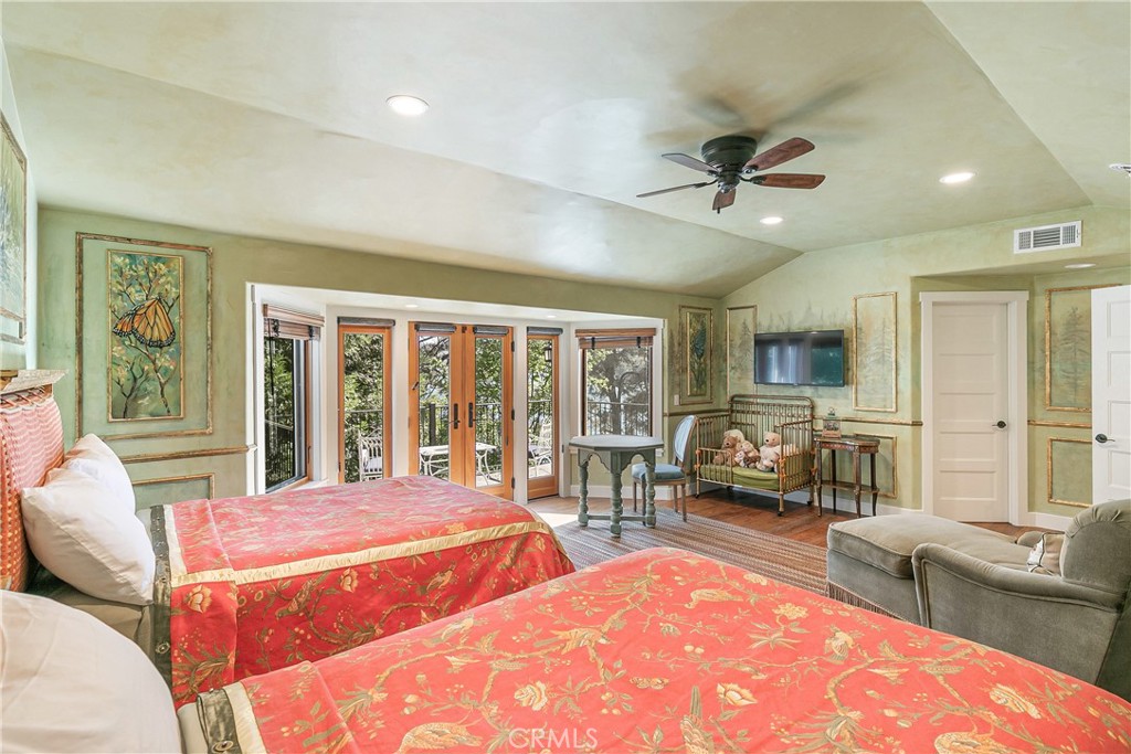 Arrowhead Woods (AWHW) - Residential