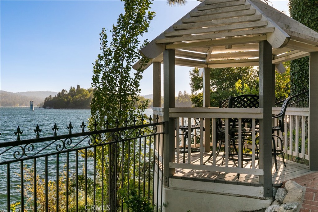 Arrowhead Woods (AWHW) - Residential