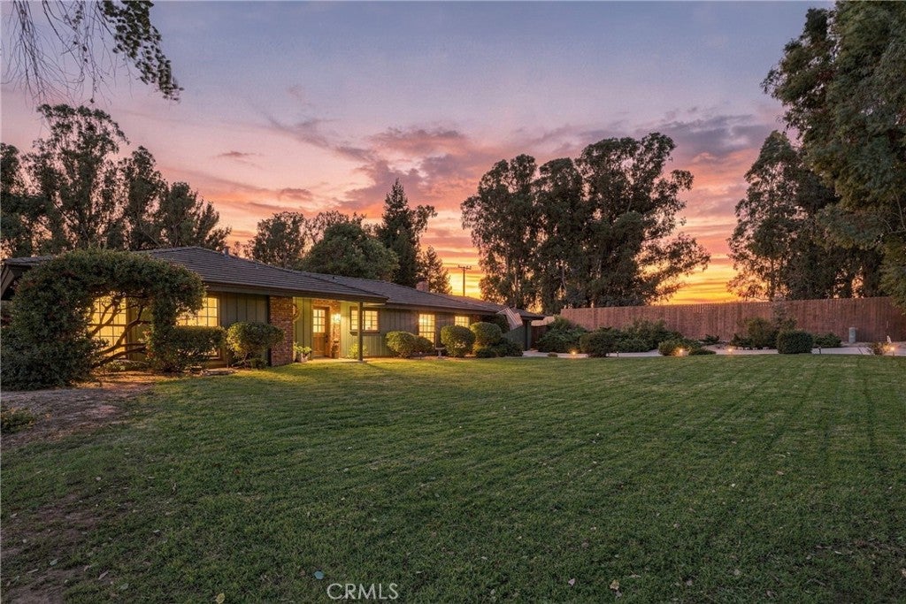 Properties 2 2313 Fallen Leaf Drive