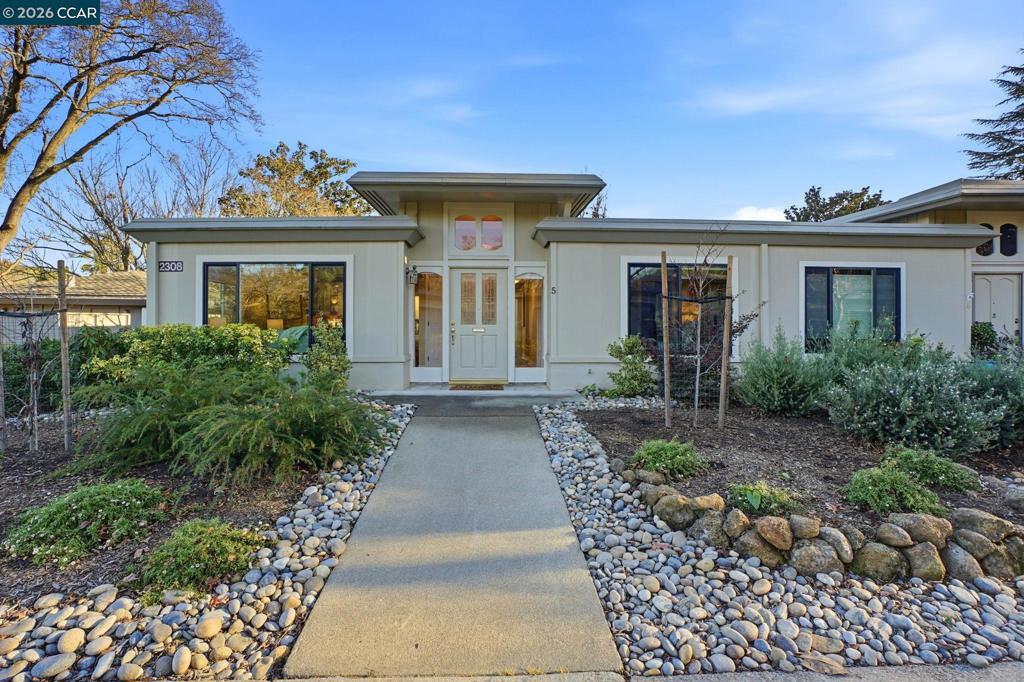 2308 Tice Creek Dr 5