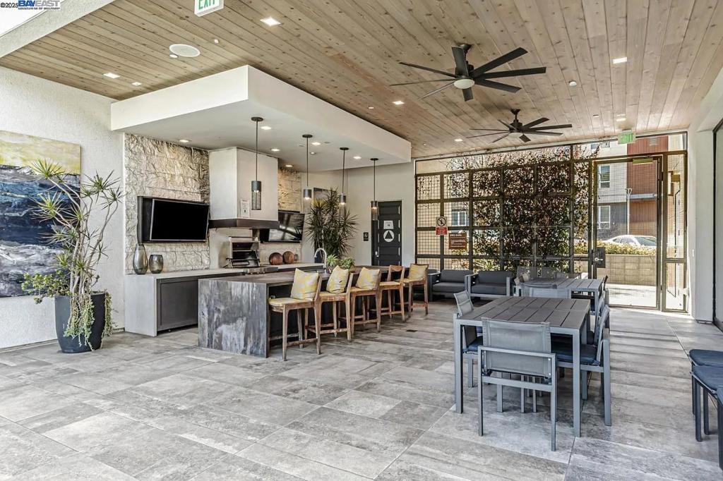 WARM SPRINGS - Residential