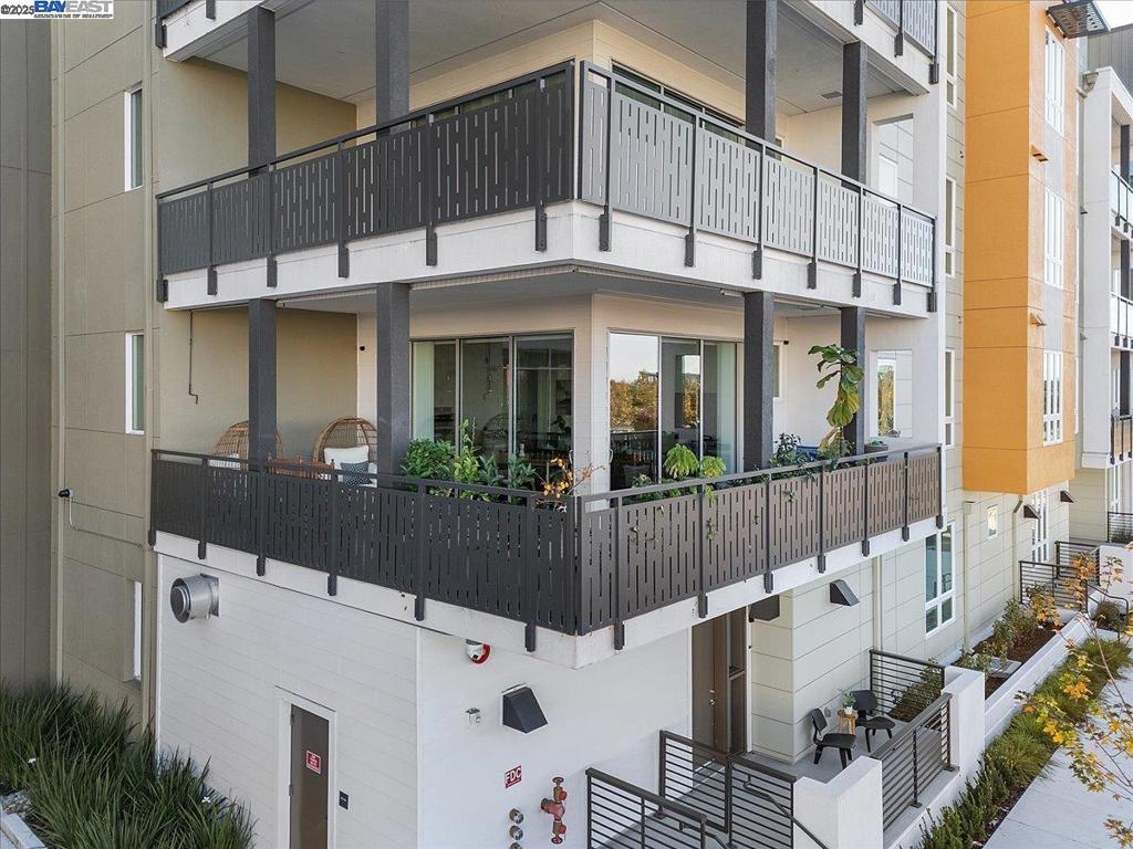 WARM SPRINGS - Residential