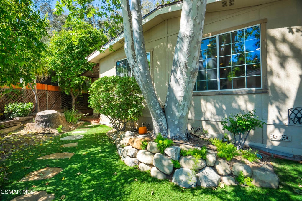 23777 Mulholland Highway 115