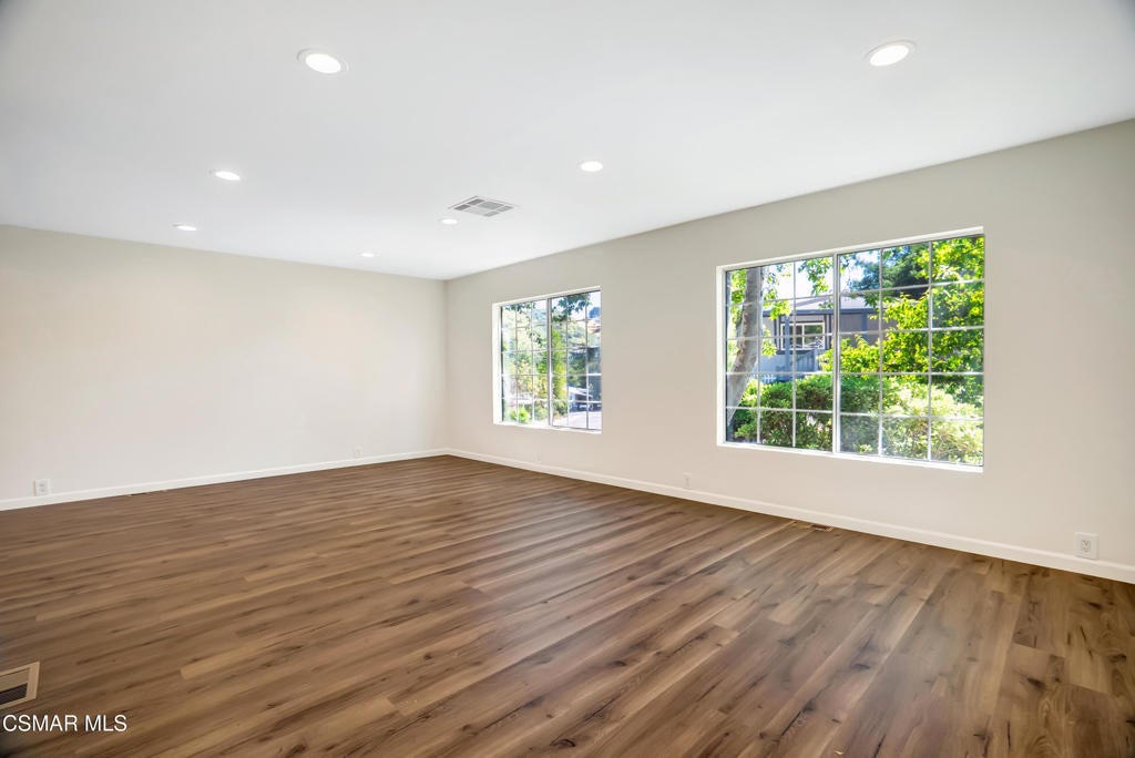 23777 Mulholland Highway 115