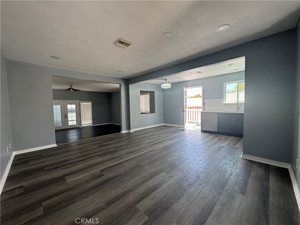 14682 Ralph Lane