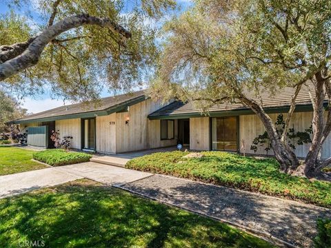 Photo of 579 Saint Andrews Way, Lompoc, CA 93436 (MLS # NS25203138)