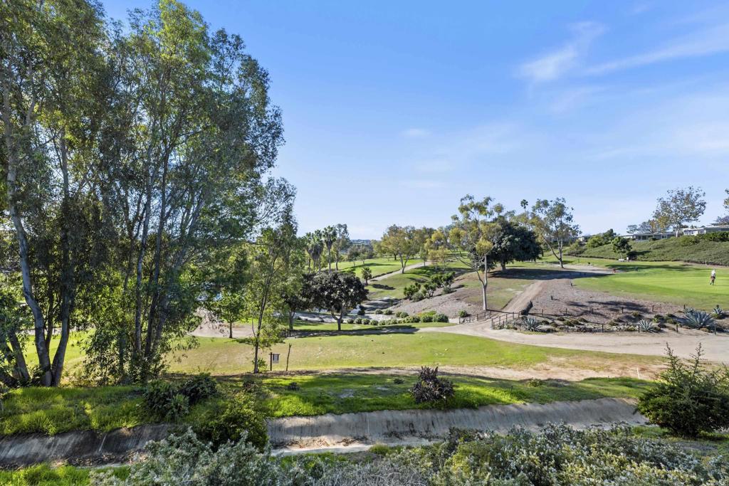 3839 Vista Campana S 72