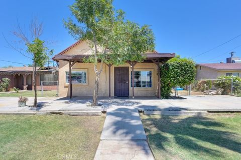 Photo of 1109 B Street, Brawley, CA 92227 (MLS # CV25096969)
