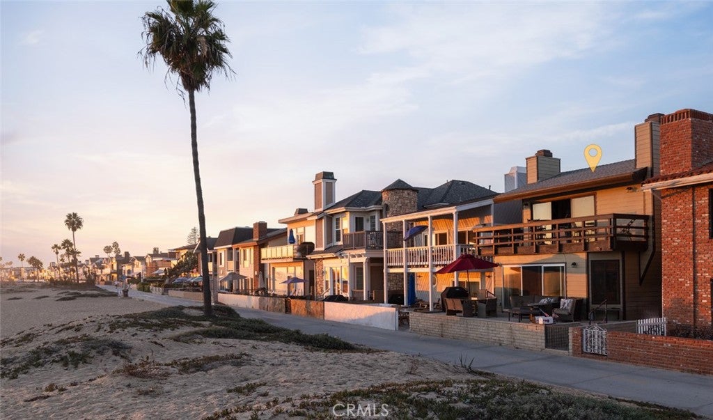 412 E Oceanfront