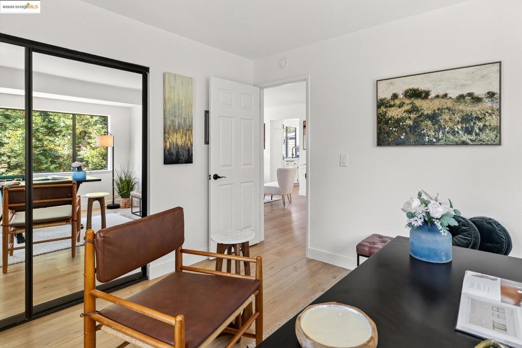 COUNTRY VILLAGE - Residential