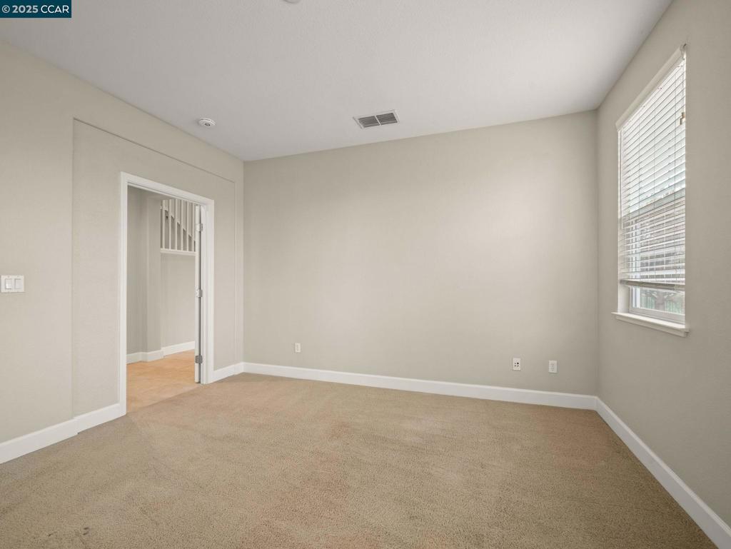 SUMMERLAKE - Residential