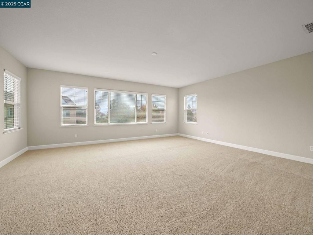 SUMMERLAKE - Residential