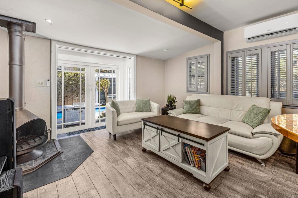 3167 Myrtle Avenue