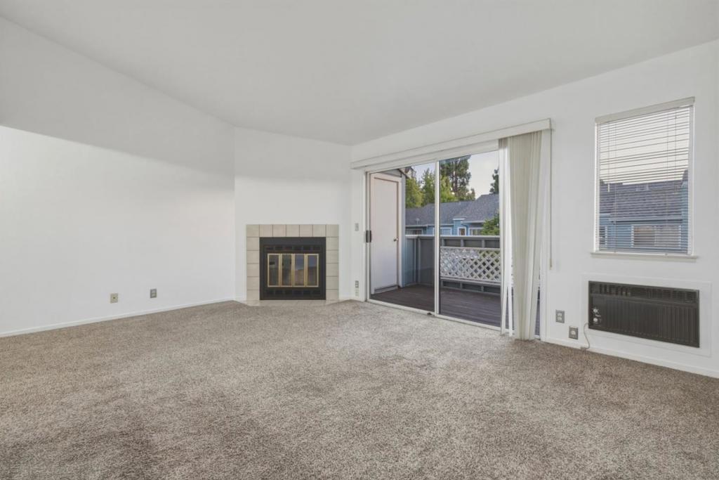 1511 Four Oaks Circle