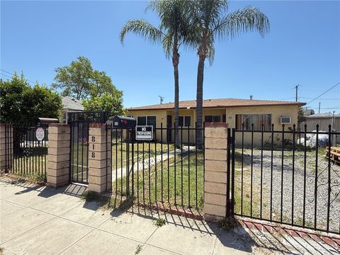 818 E C St Colton CA 92324