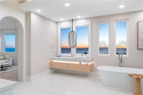 Tiny photo for 9 Sea Shell, Newport Coast, CA 92657 (MLS # OC25276067)