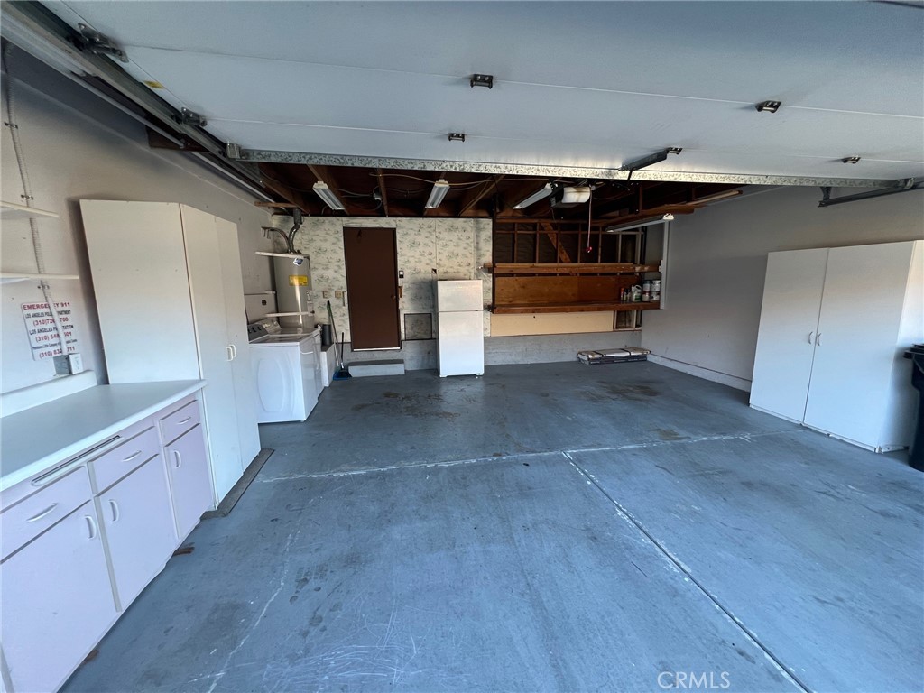 1435 Westmont