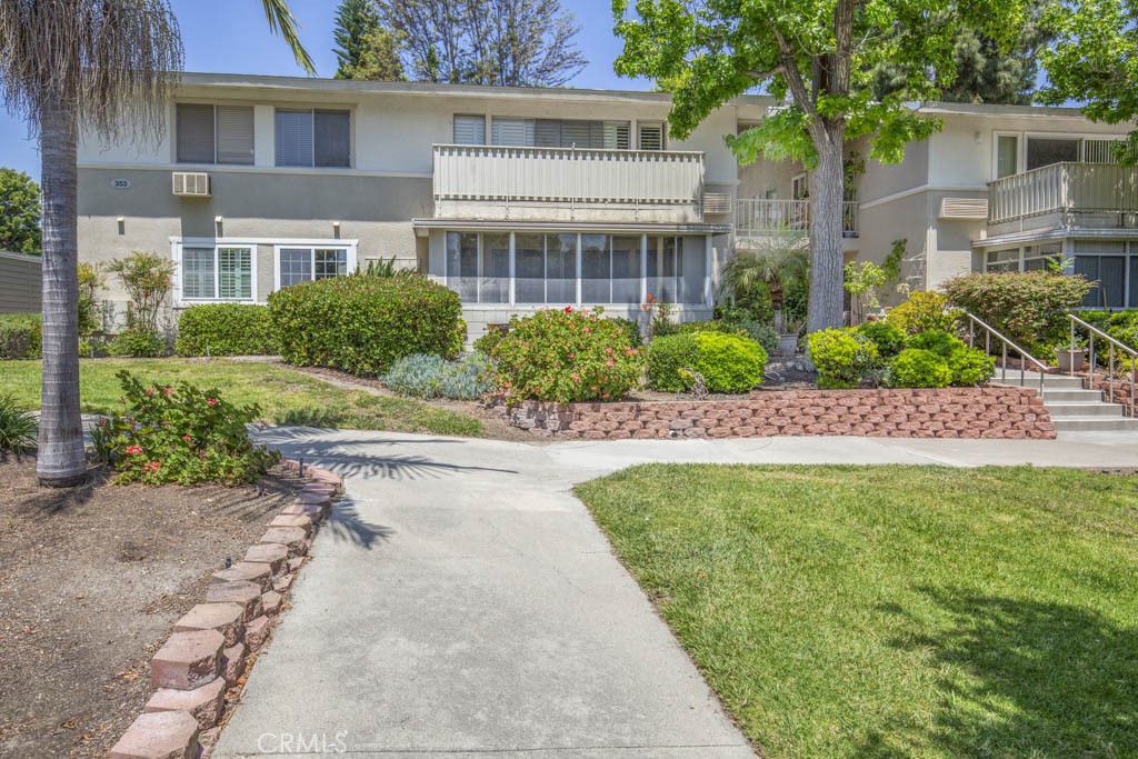 353 Ave Sevilla C
