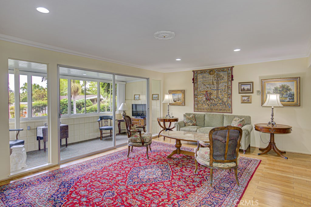 353 Ave Sevilla C