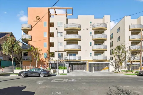 2321 W 10th Street Unit 402, Los Angeles, CA 90006 - MLS#: PW26019044