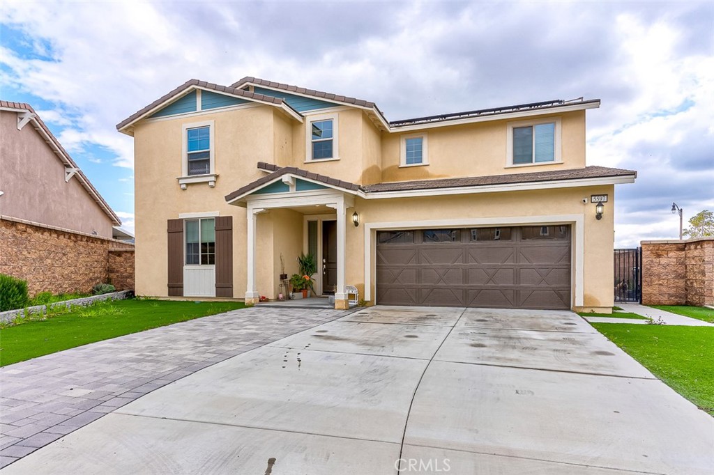 5597 Royal Oaks Way