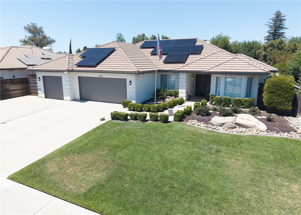 Welcome to this charming cul-de-sac gem in one of Visalia's most desirable neighborhoods! This spacious 3-bedroom, 2-bathroom home offers 2,068 square feet of comfort and functionality. Built in 1993, the home features a thoughtfully designed layout ideal for both everyday living and entertaining.
Step outside to your private backyard retreat with turf and concrete landscaping. Perfect for low-maintenance living, plus a sparkling pool to cool off in style. Enjoy peace of mind and savings with an energy-efficient solar system with a great contract! The large 9,147 sq ft lot provides privacy, ample space, and easy upkeep.
Nestled on a quiet cul-de-sac, this home is perfect for families, first-time buyers, or anyone seeking a balance of lifestyle and location. Book your tour today!