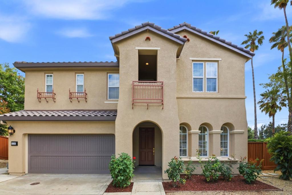 41383 Charlita Court