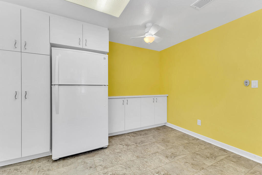 Sommerset So. Palm D - Residential Lease