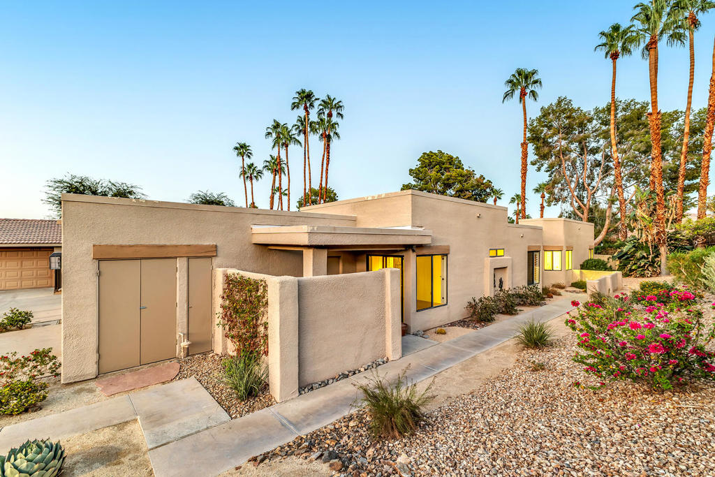 Sommerset So. Palm D - Residential Lease